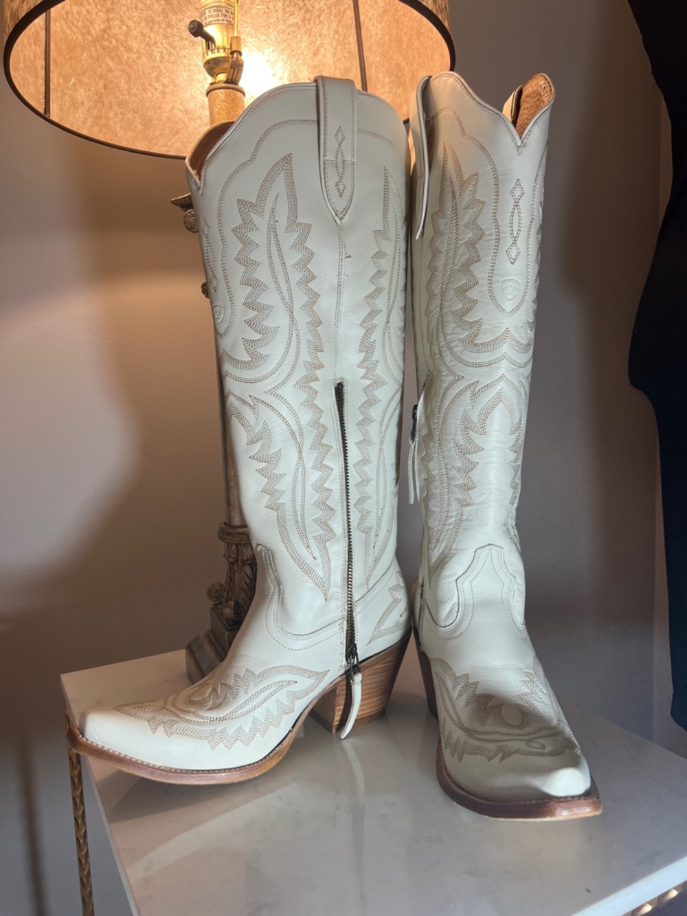ARIAT Belle Cream Embroidered Western Knee high boots with ARIAT box and stays - Picture 6 of 8